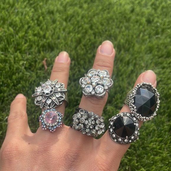 Rings Set - Picture 2 of 6